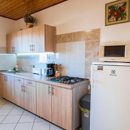 Kis Teniszhaz Ordacsehi Bagian luar foto